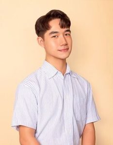 李柏逸